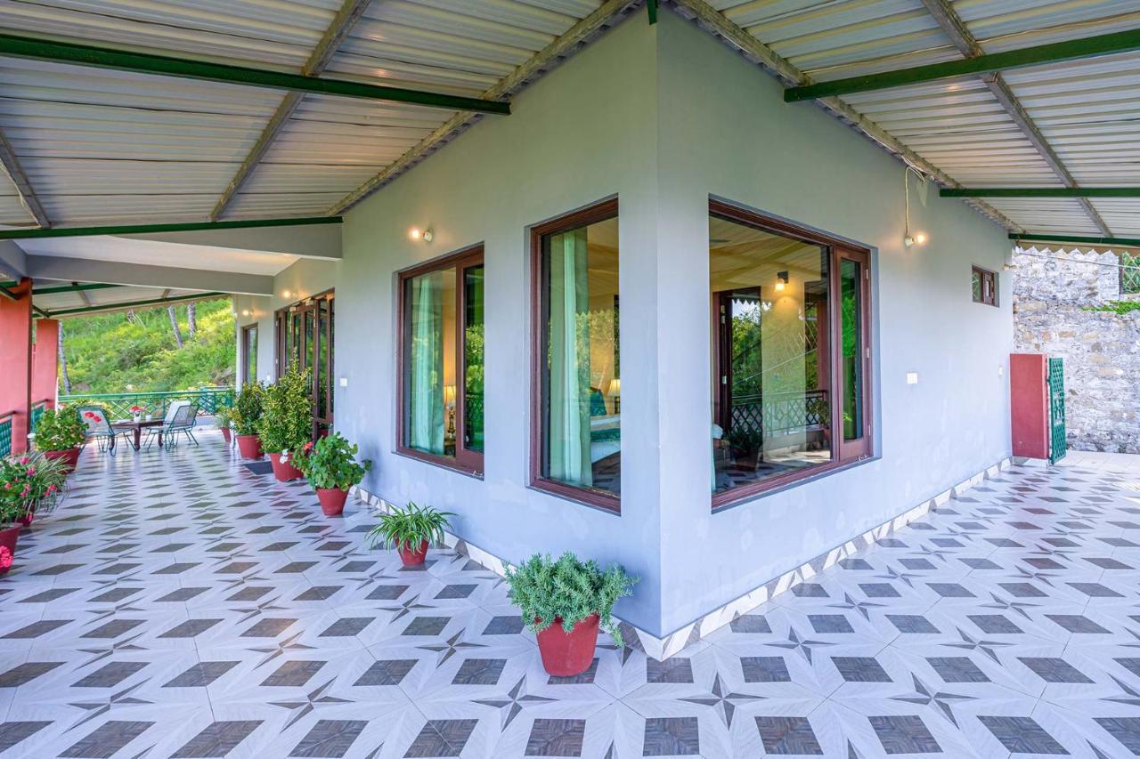 Stayvista At Cecil Cottages Hill View 8Br, 6Br, 4Br, 2Br In Barog With Barbeque Kasauli Bagian luar foto