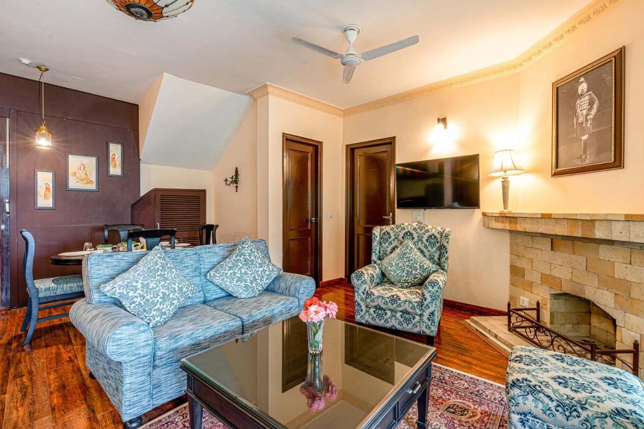 Stayvista At Cecil Cottages Hill View 8Br, 6Br, 4Br, 2Br In Barog With Barbeque Kasauli Bagian luar foto